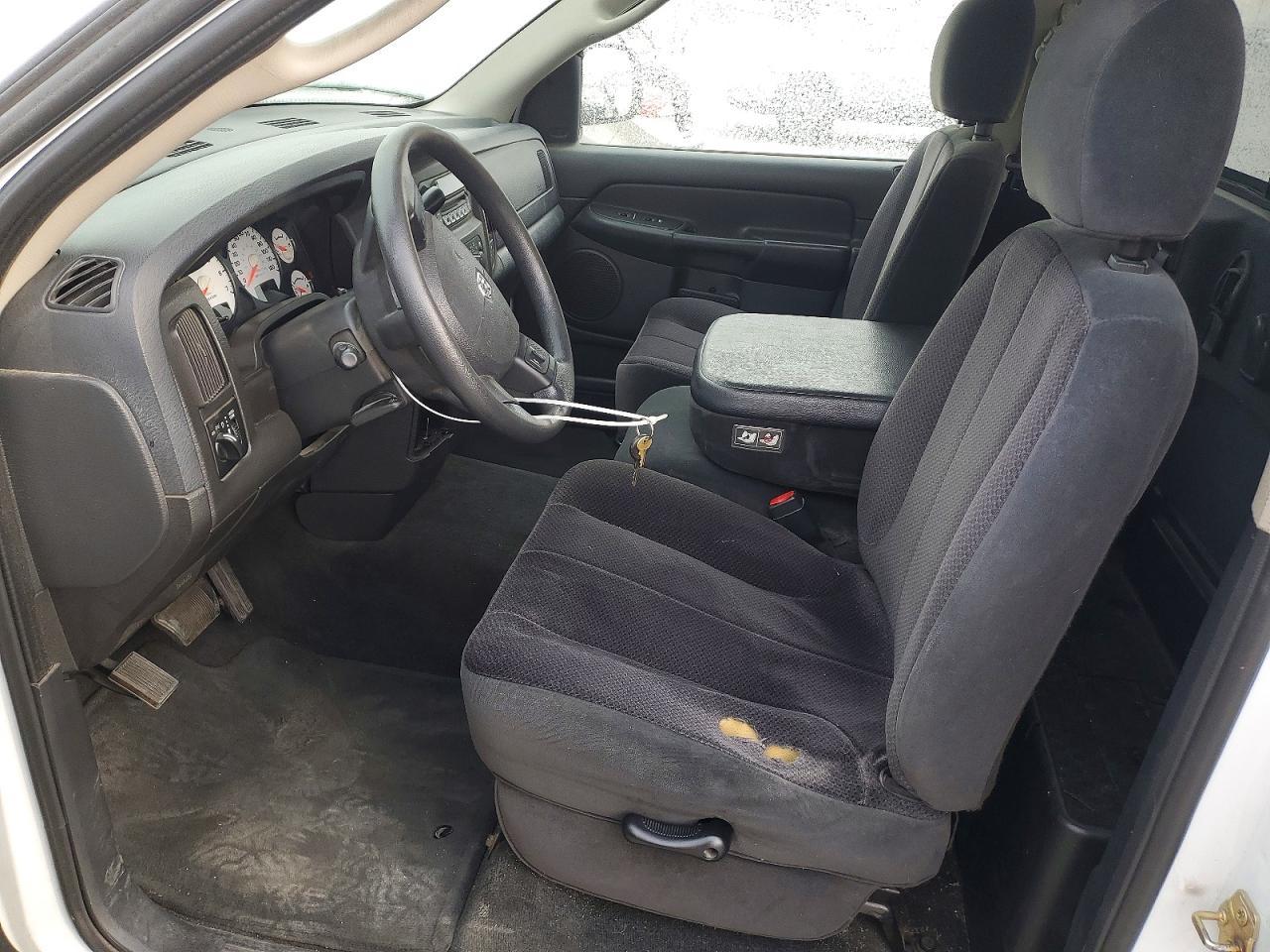 2005 Dodge Ram 1500 st