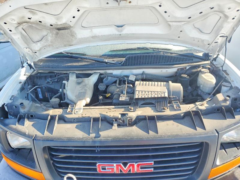 2016 GMC Savana 2500 Cargo Utility / Service van