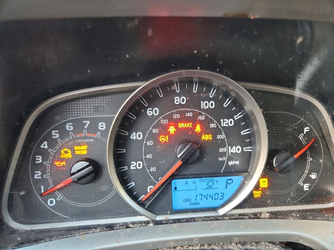 2014 Toyota Rav4 le