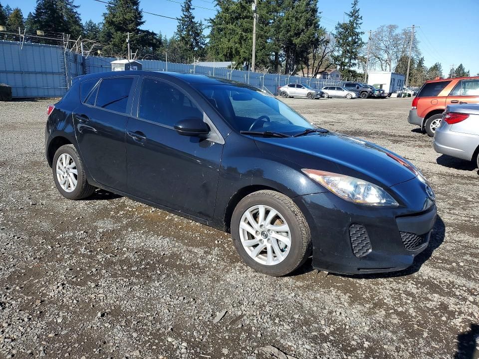 2013 Mazda 3 I