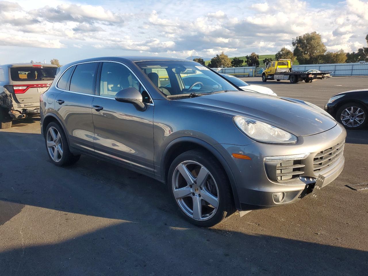 2016 Porsche Cayenne