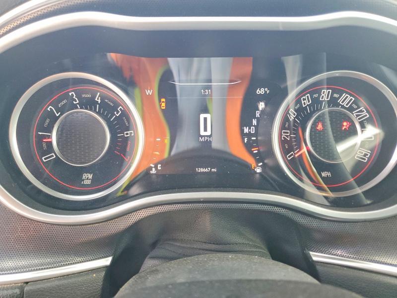 2015 Dodge Challenger sxt Plus