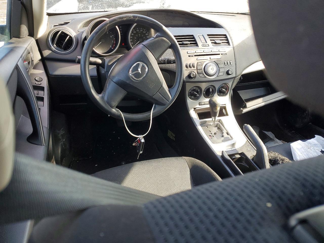 2010 Mazda 3 I