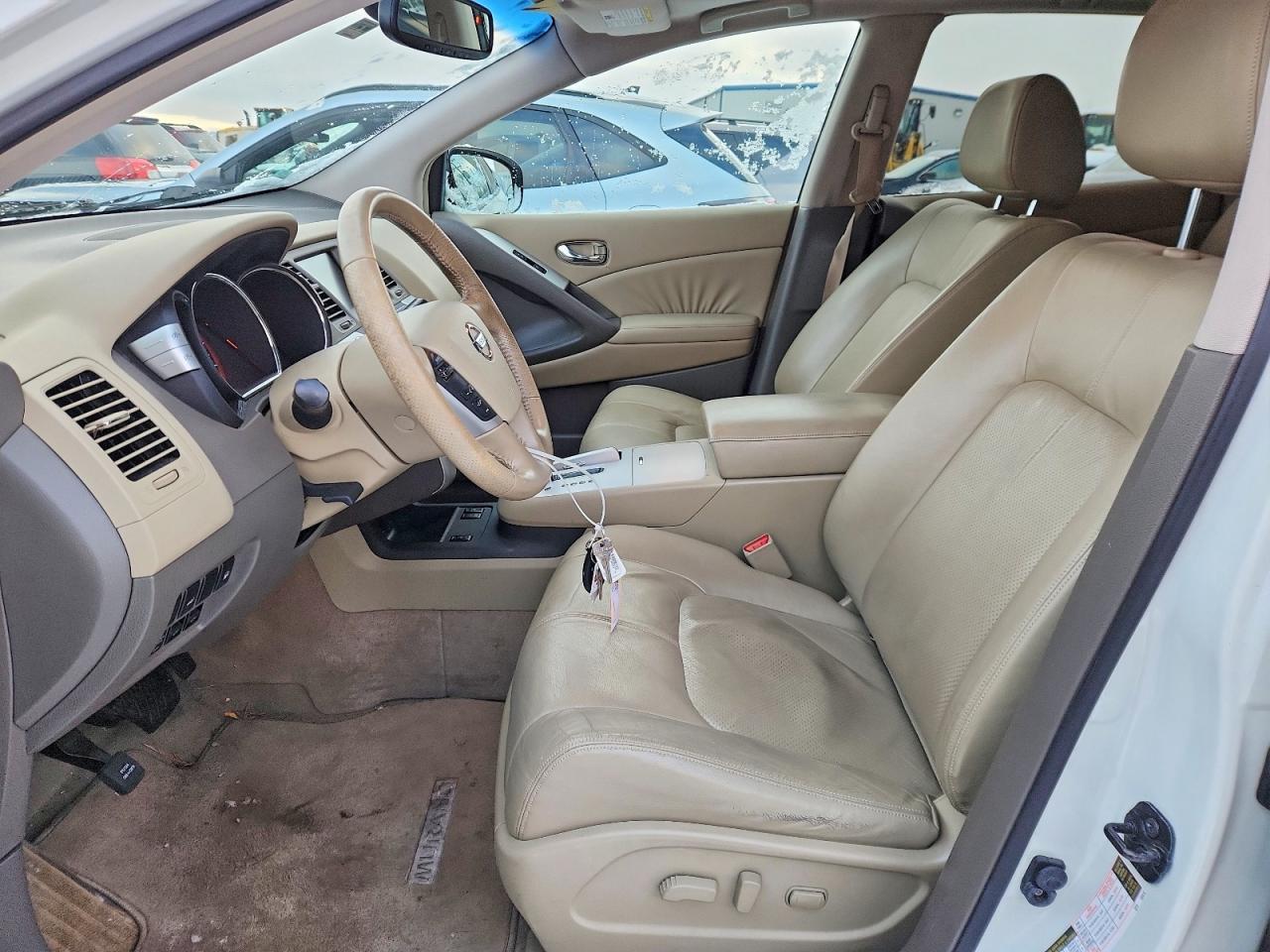 2010 Nissan Murano s