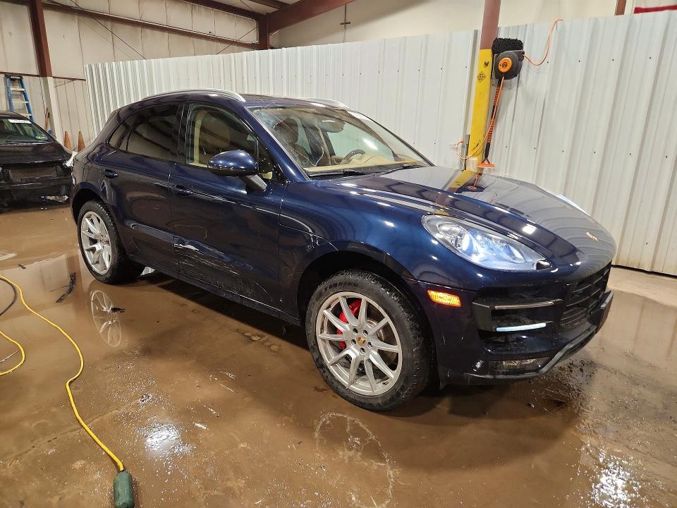 2015 Porsche Macan Turbo