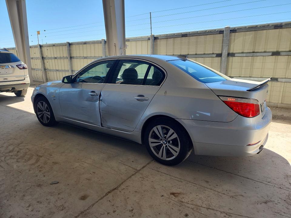 2010 BMW 528 xi