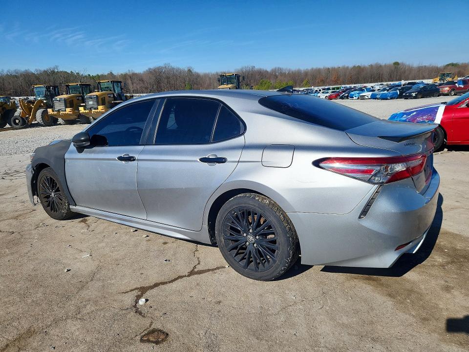 2019 Toyota Camry se