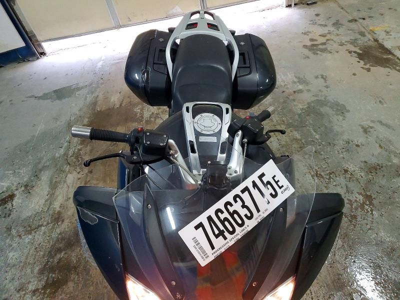 2005 BMW R1200 ST