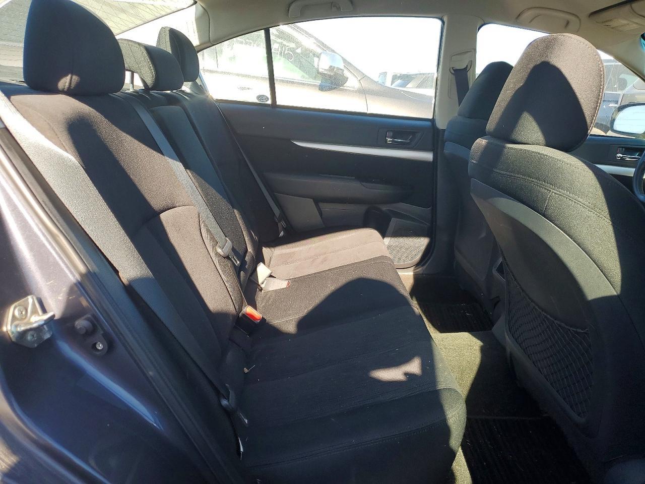 2014 Subaru Legacy 2.5i Premium