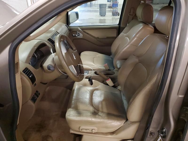 2007 Nissan Frontier Crew Cab LE