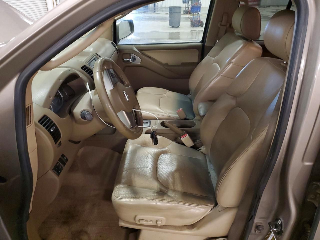 2007 Nissan Frontier Crew Cab LE