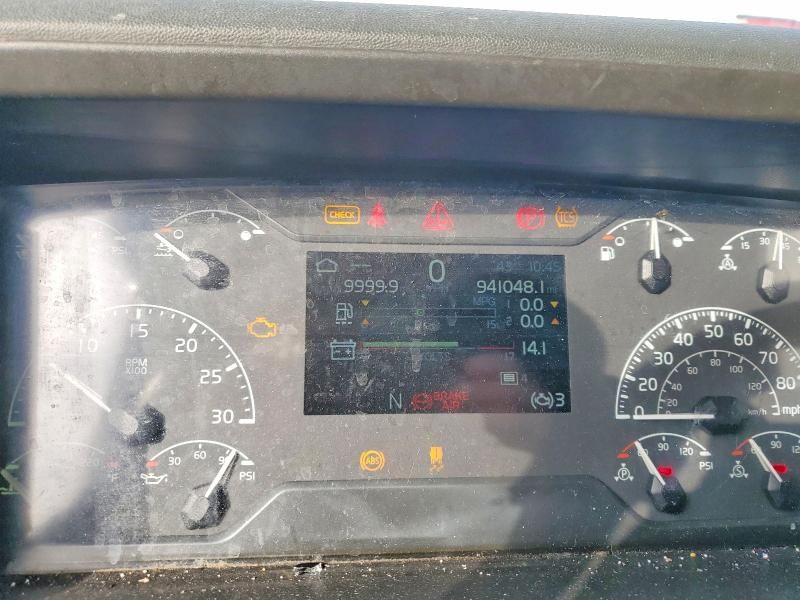 2019 Volvo VNL Semi Truck