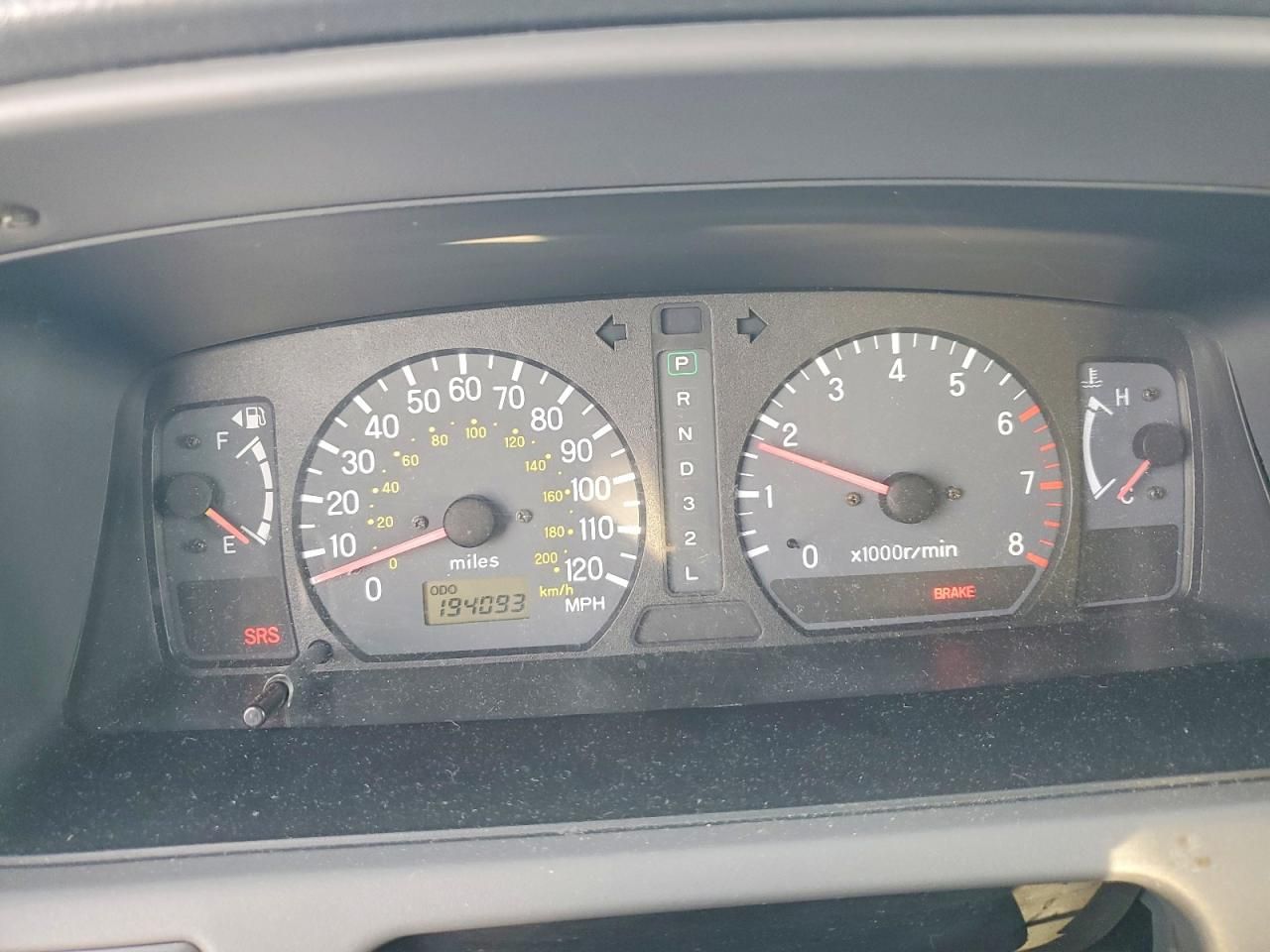 2002 Mitsubishi Montero Sport es