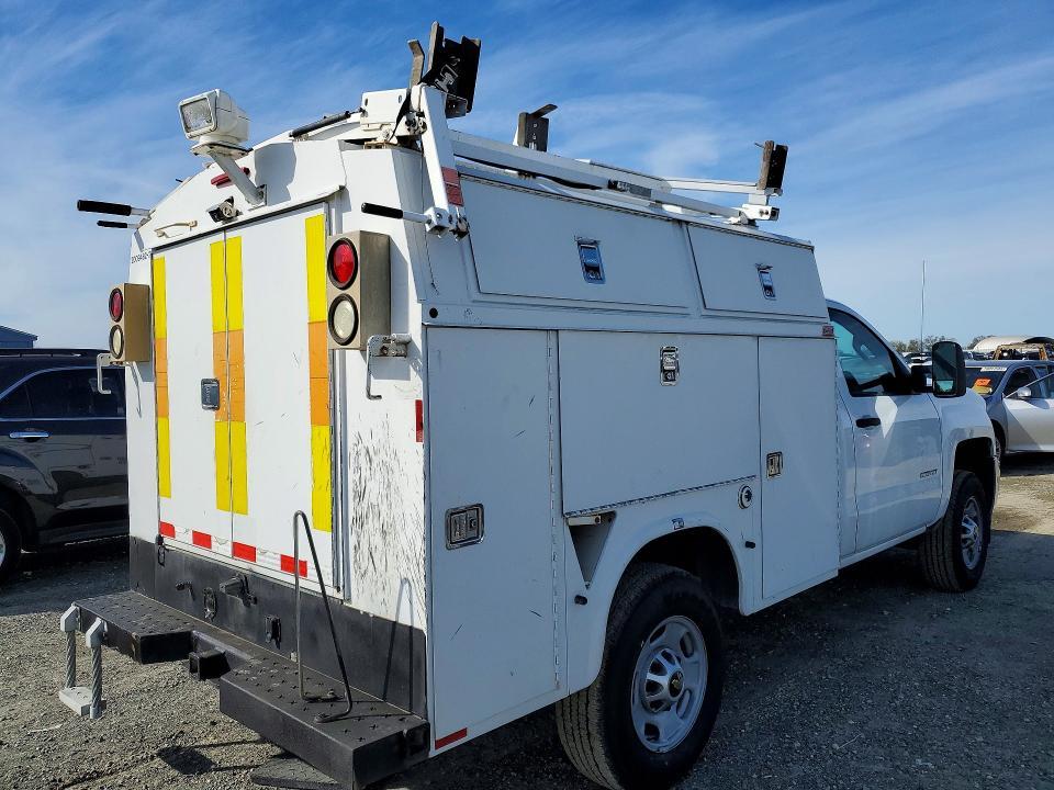 2015 Chevrolet Silverado 2500 Utility / Service Truck
