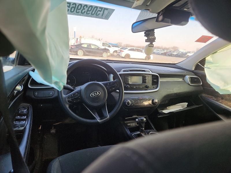2017 KIA Sorento lx V6
