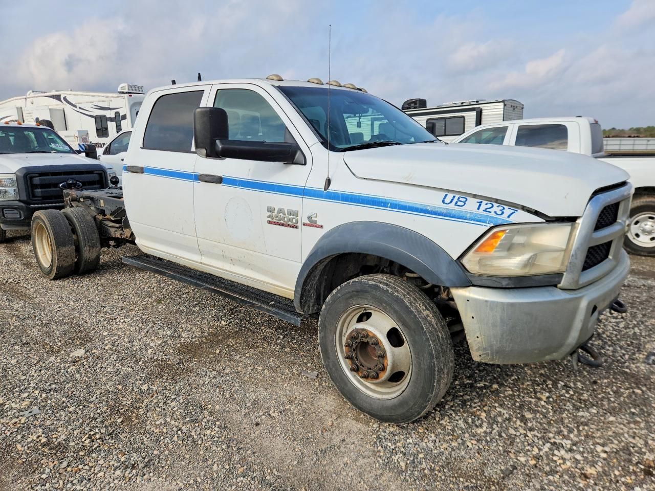 2015 Dodge RAM 4500 Truck Cab AND Chassis