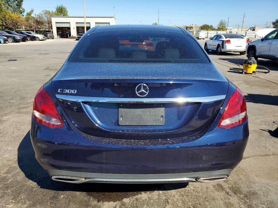 2015 Mercedes-Benz C300