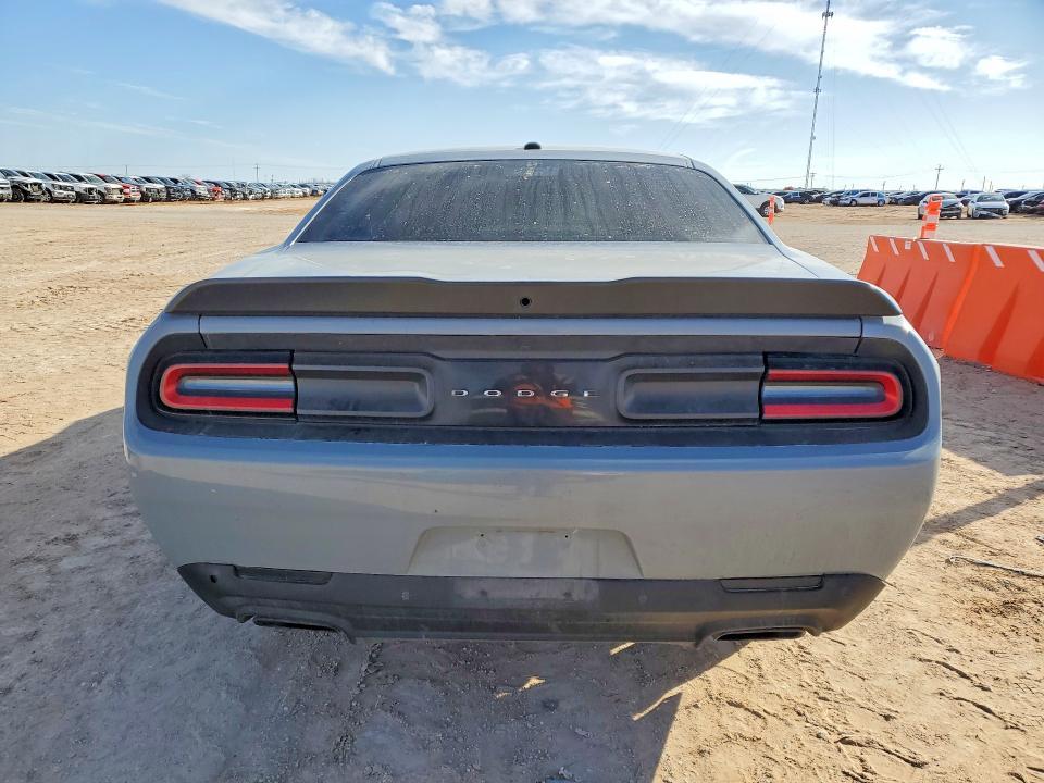 2021 Dodge Challenger gt