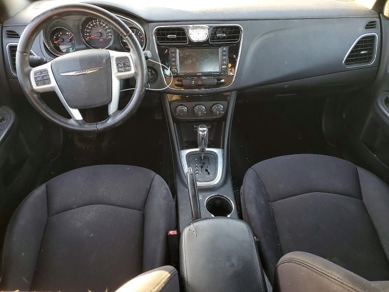 2013 Chrysler 200 Touring