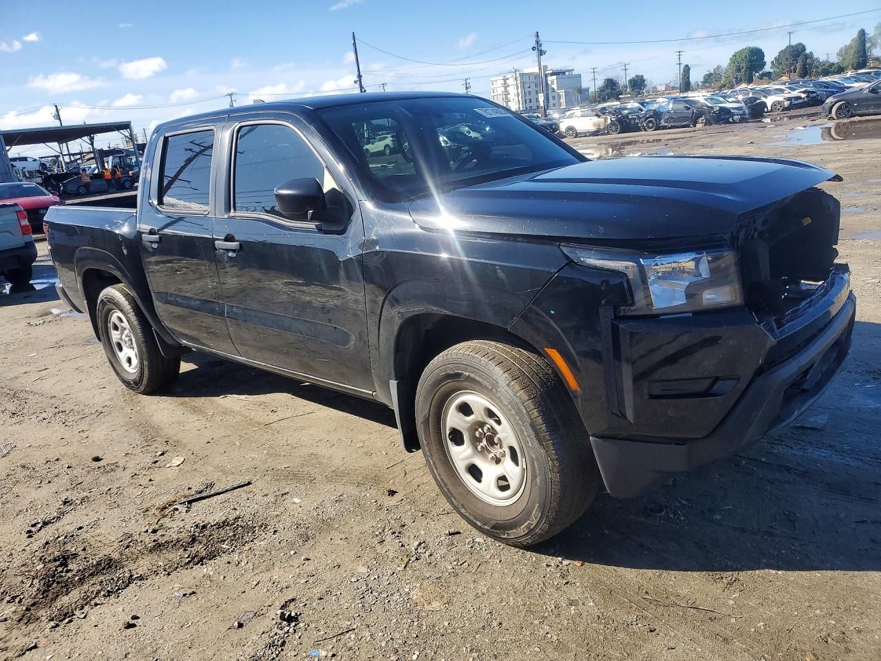 2022 Nissan Frontier s