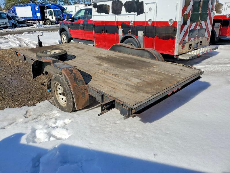 2002 Circle Equipment Trailer