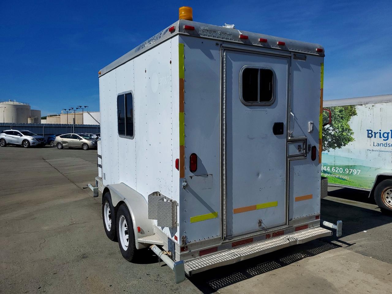 2000 Featherlite Fiber Optic Splicing Trailer