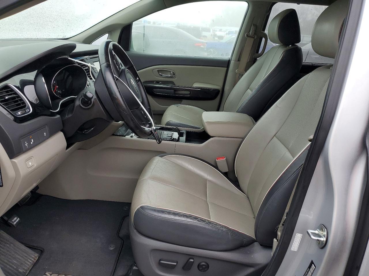 2016 KIA Sedona ex