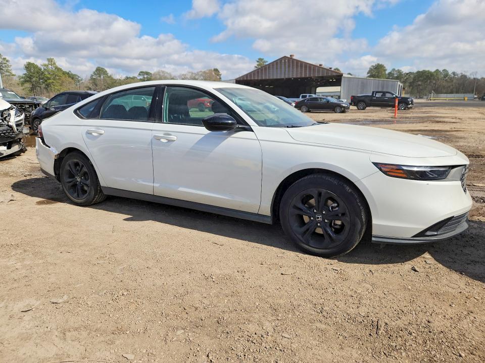 2025 Honda Accord se