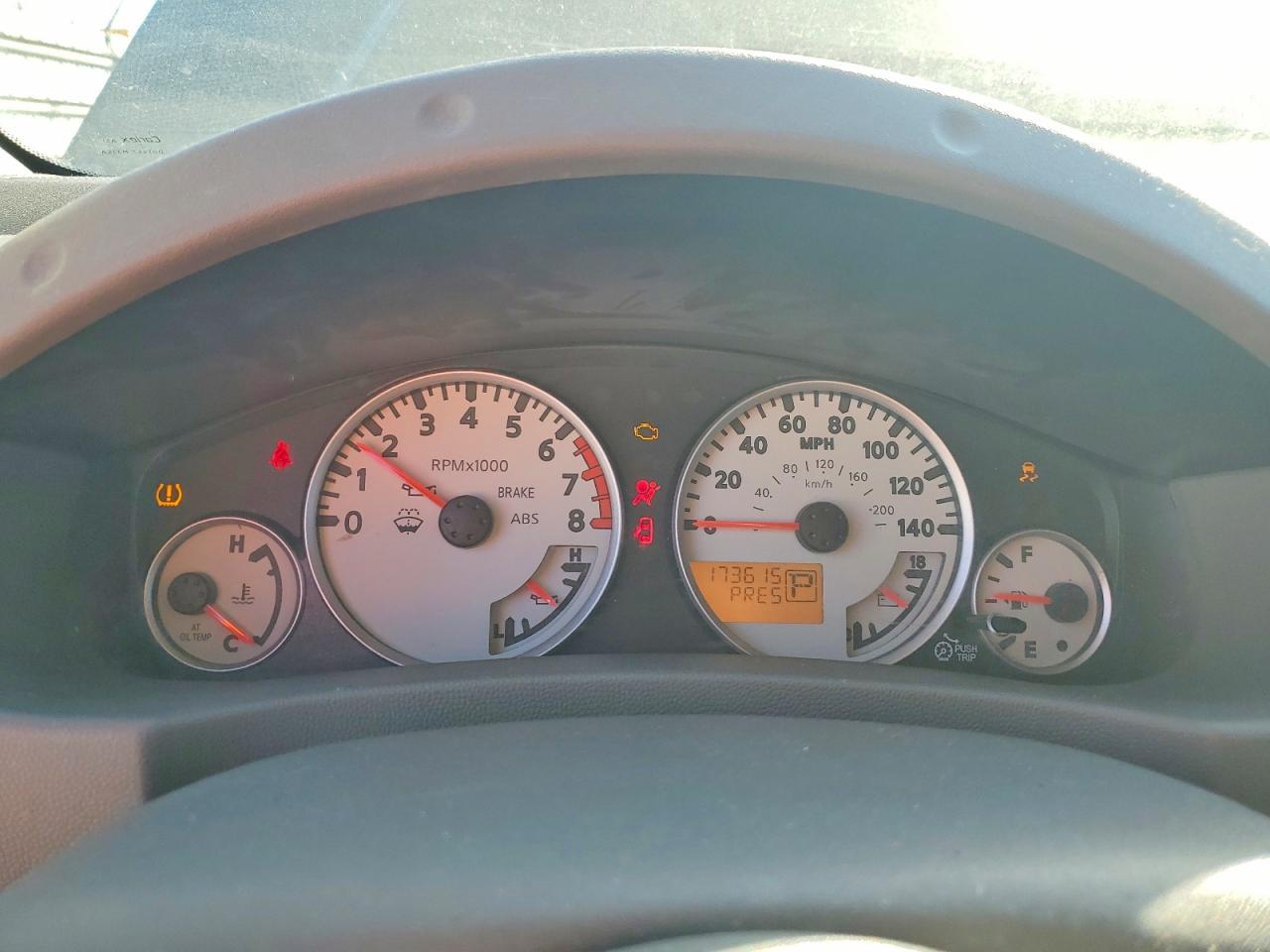 2012 Nissan Frontier s