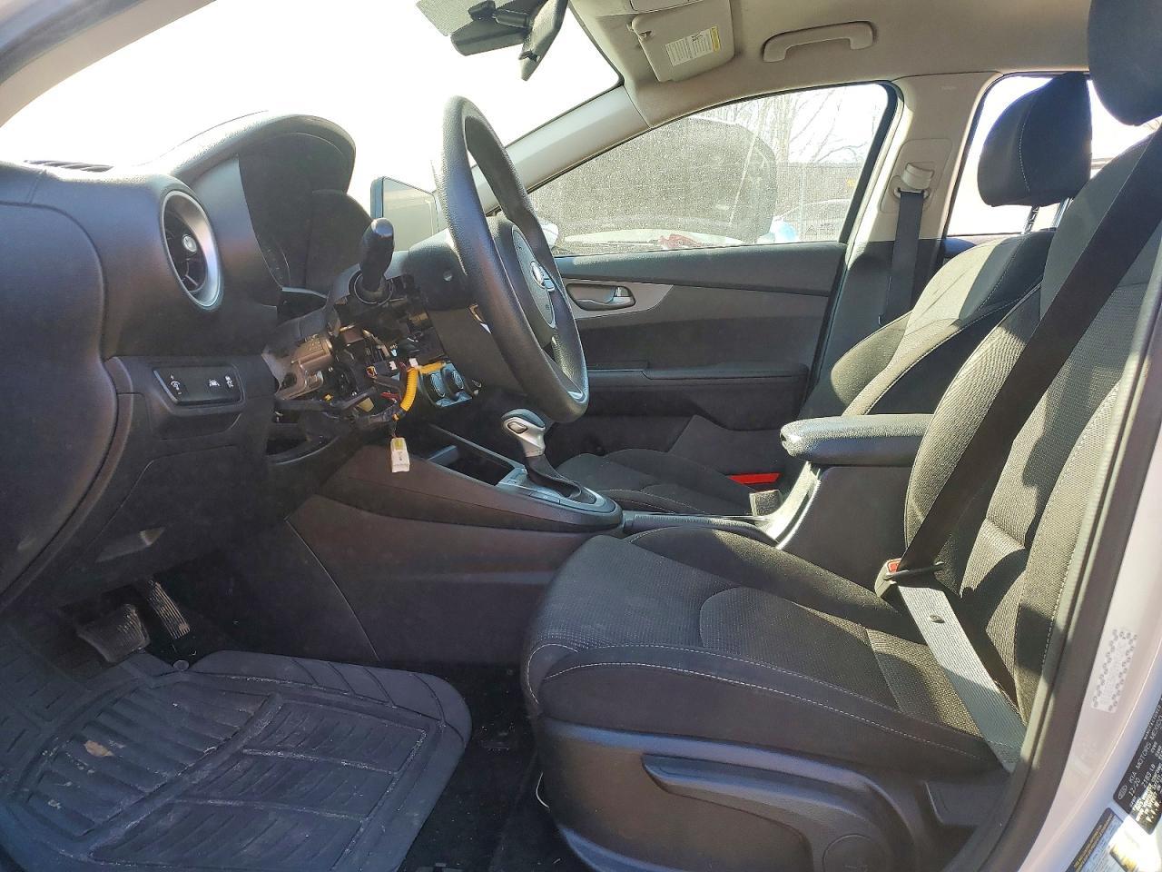 2021 KIA Forte fe