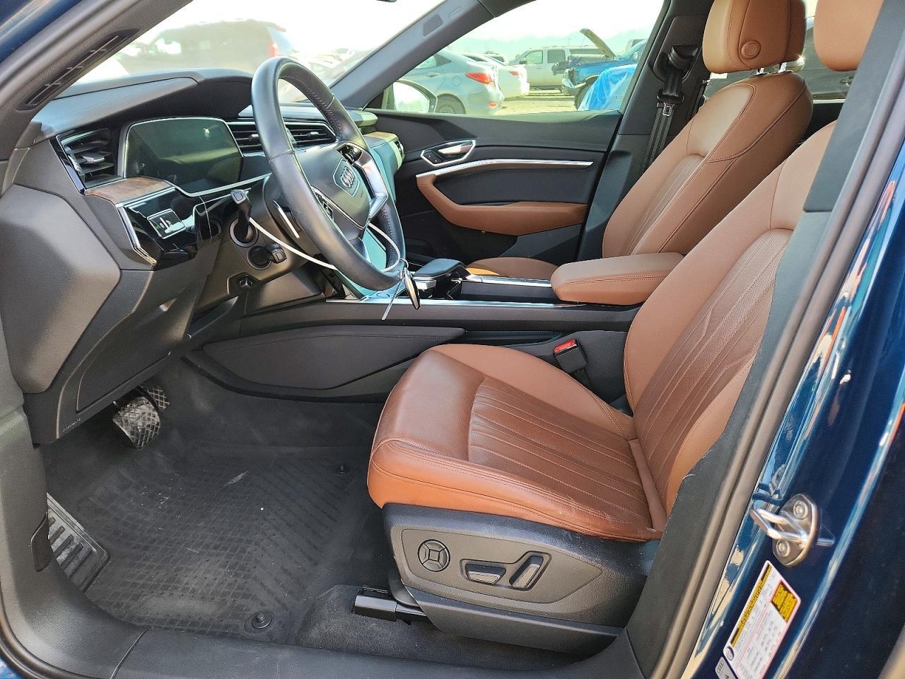 2019 Audi E-tron Premium Plus