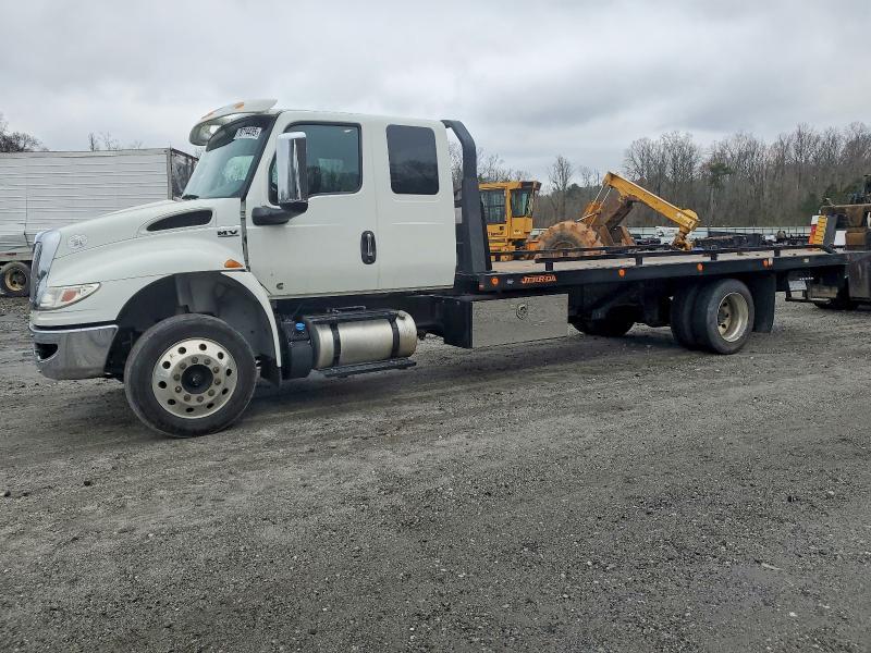 2020 International MV607 Rollback Truck