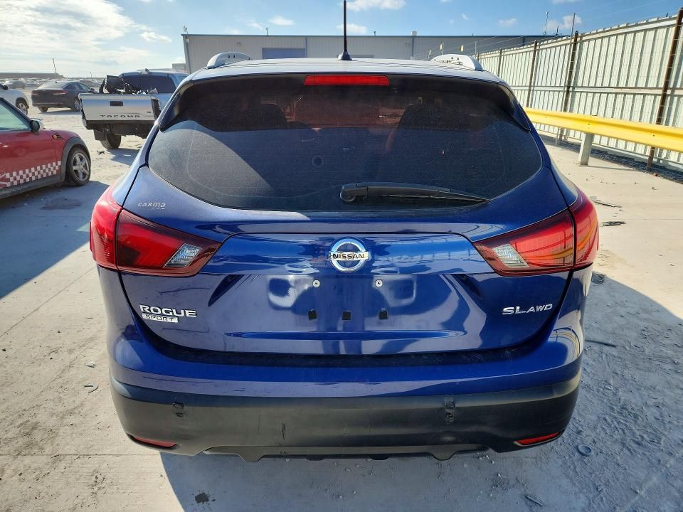 2017 Nissan Rogue Sport s