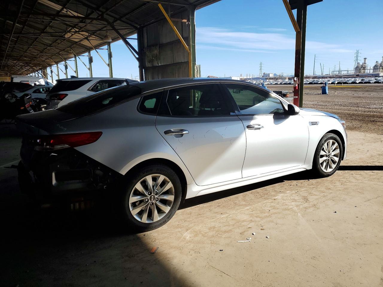 2016 KIA Optima ex