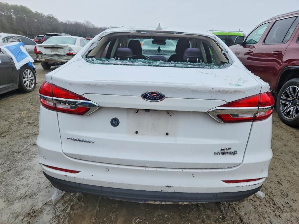 2019 Ford Fusion se