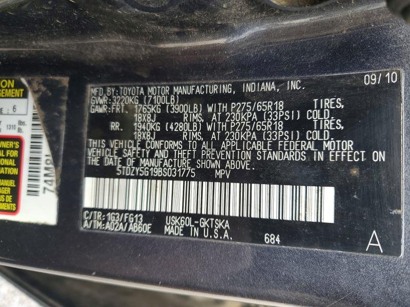 2011 Toyota Sequoia SR5