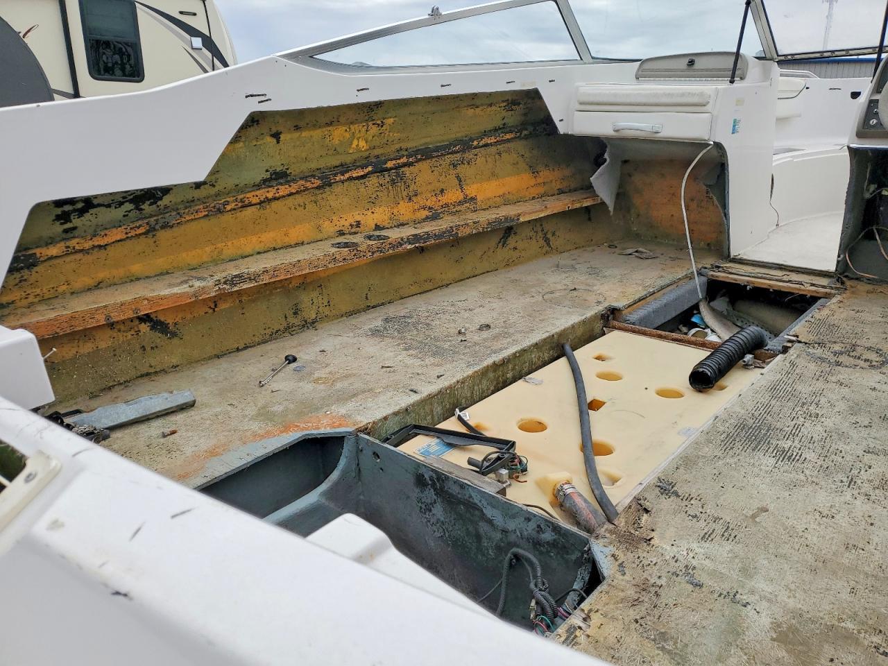 1993 Four Winds 210 Horizon With Trailer