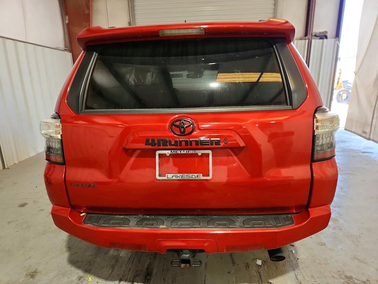 2023 Toyota 4runner se