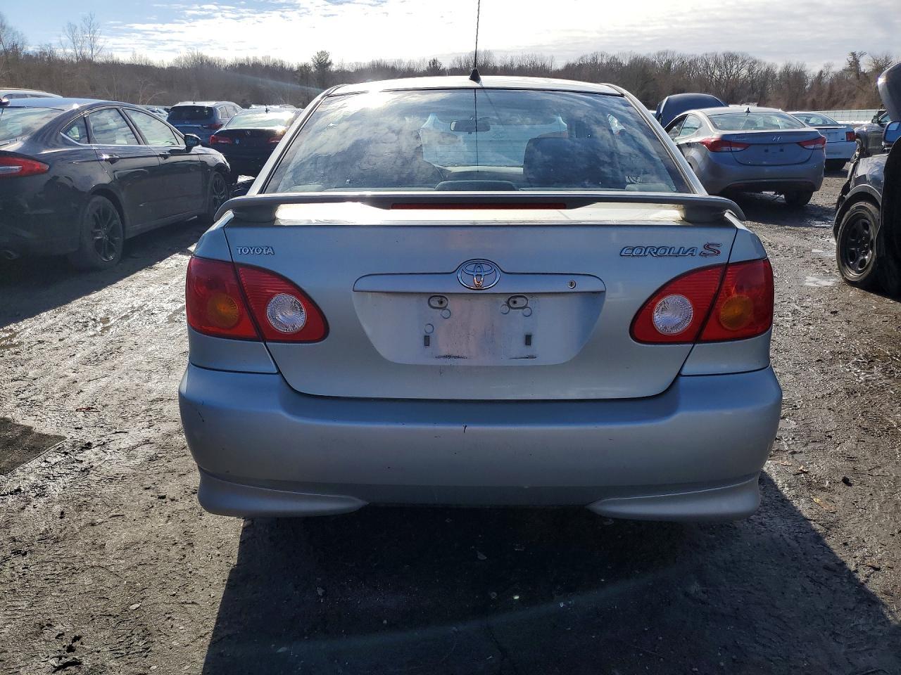 2003 Toyota Corolla ce