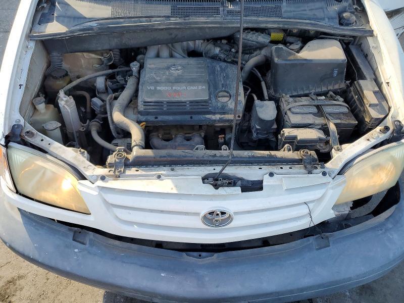 2002 Toyota Sienna ce