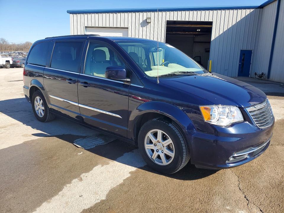 2012 Chrysler Town & Country Touring