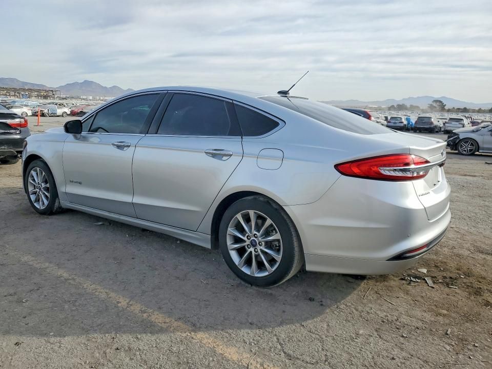 2017 Ford Fusion se Hybrid