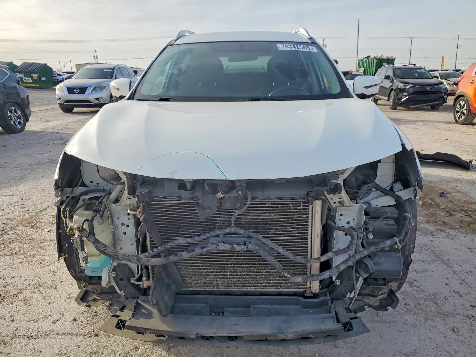 2017 Nissan Rogue sv