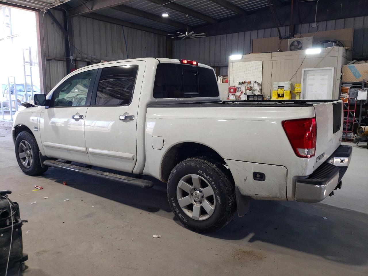 2004 Nissan Titan XE