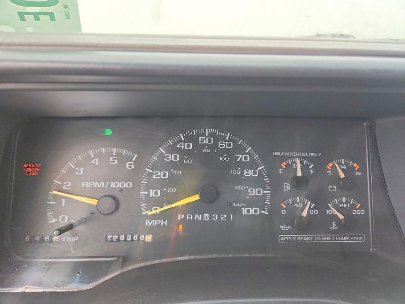 1998 GMC Suburban K2500