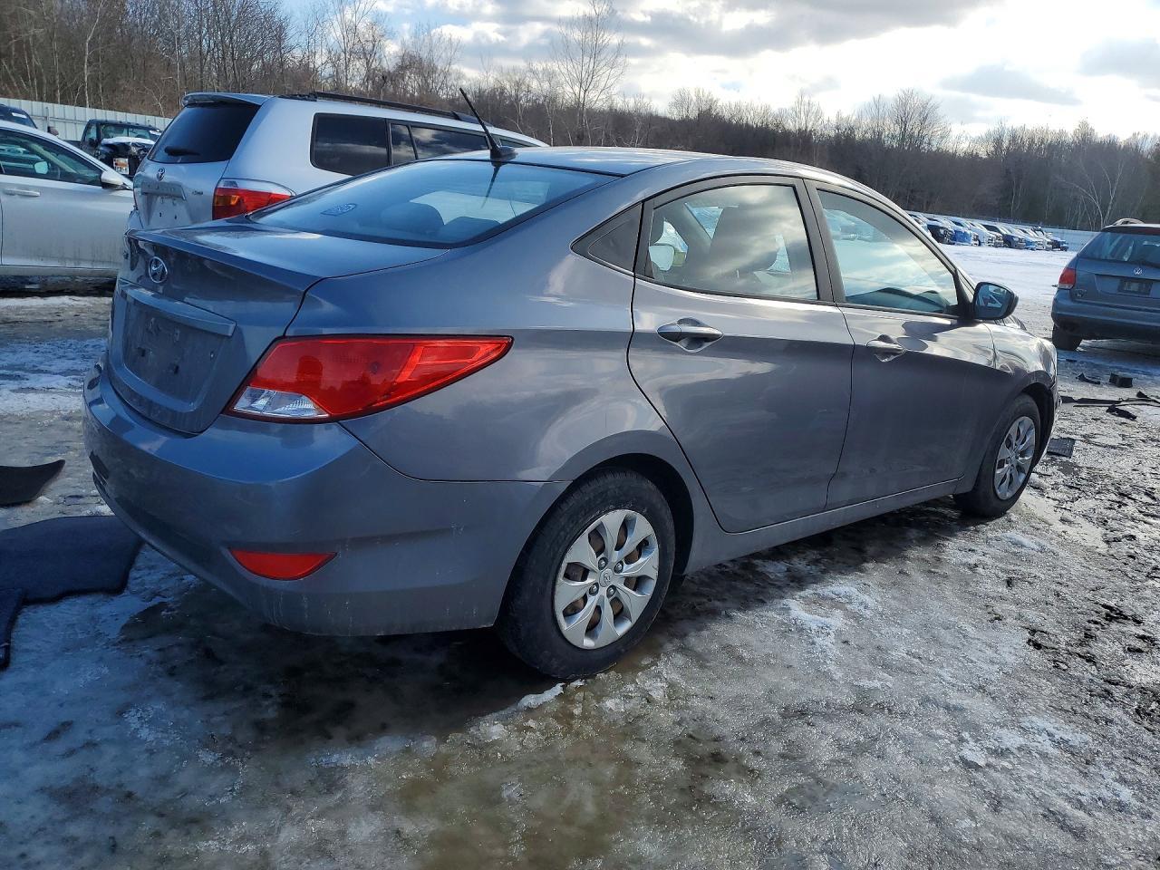 2016 Hyundai Accent se