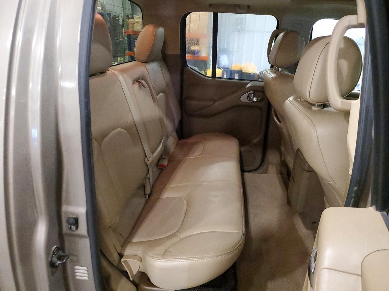 2007 Nissan Frontier Crew Cab LE