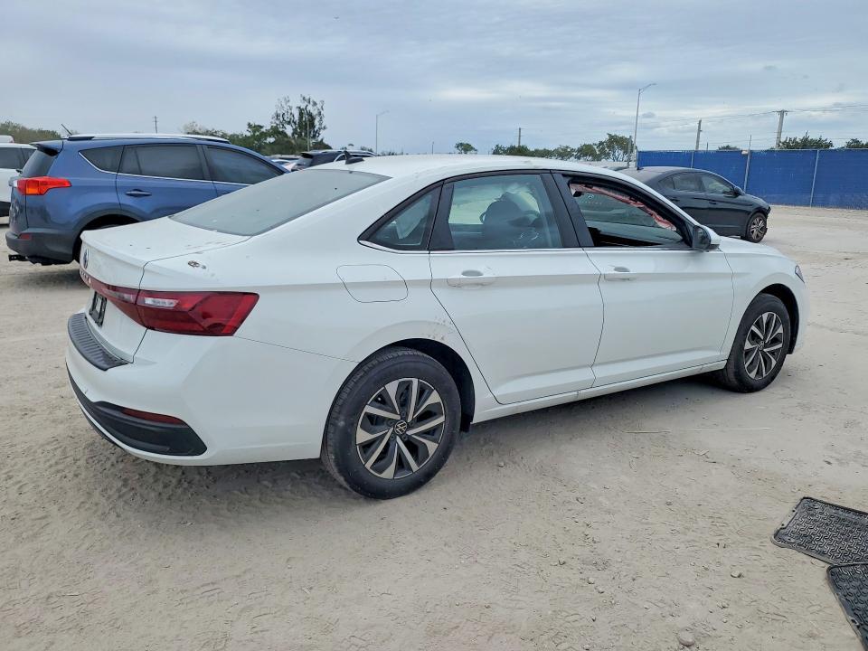 2025 Volkswagen Jetta s