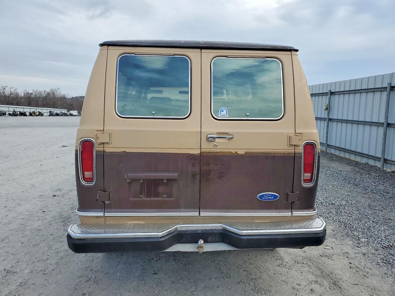 1990 Ford Econoline E250
