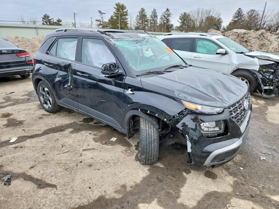 2025 Hyundai Venue sel